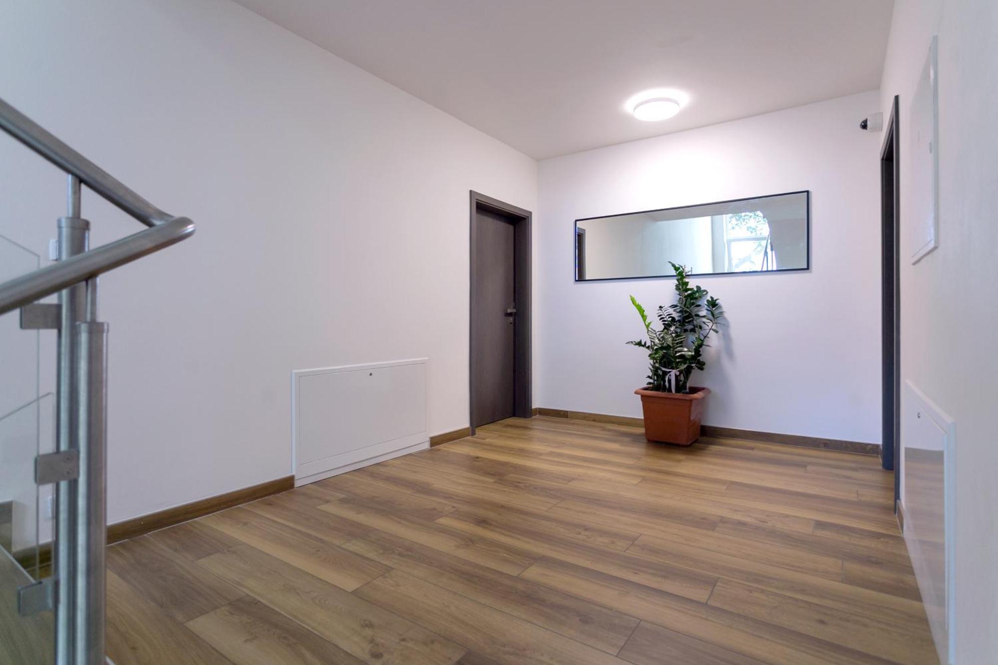 Luong Europe Apartments Прага Екстер'єр фото