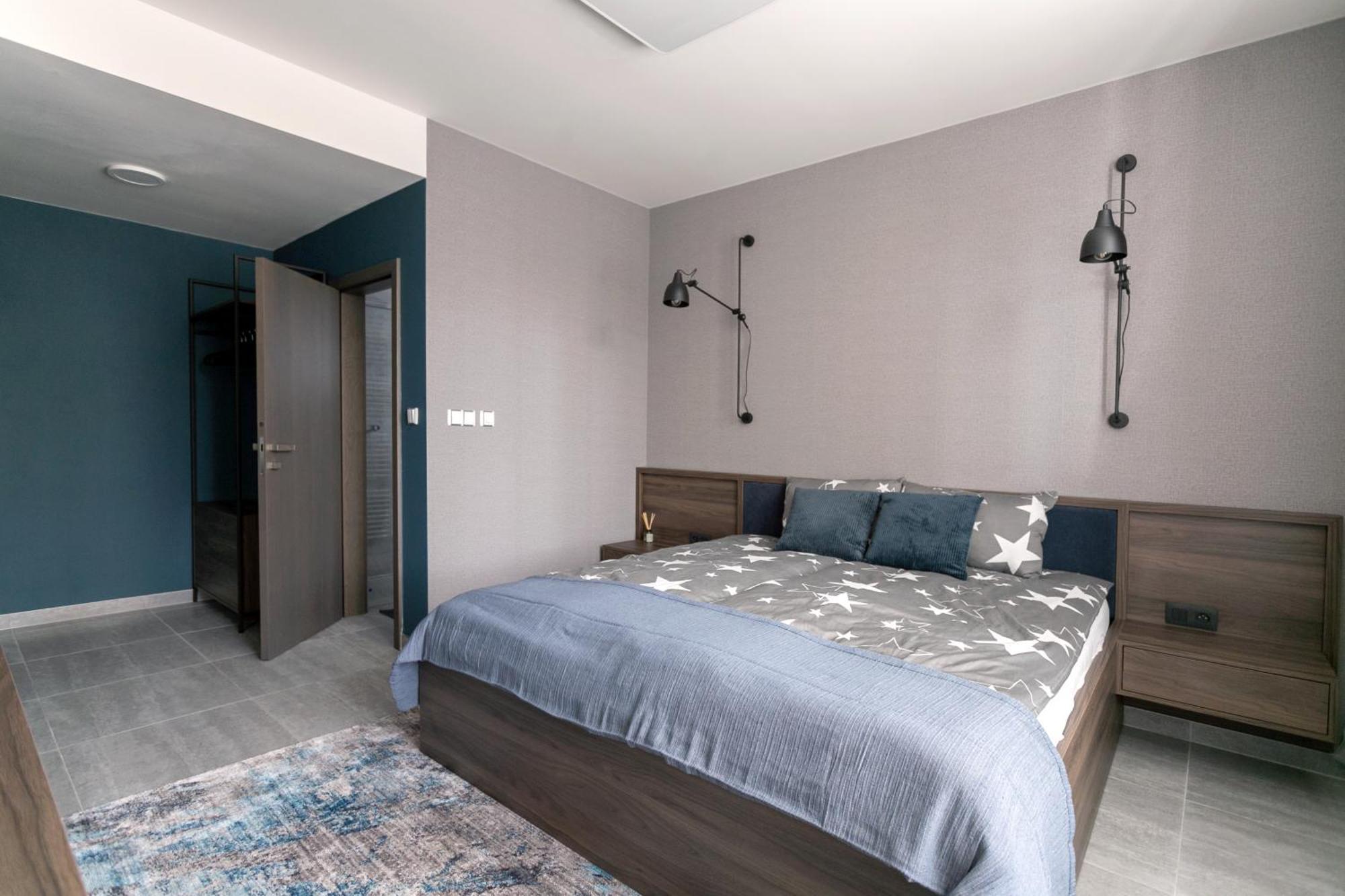 Luong Europe Apartments Прага Екстер'єр фото
